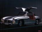 Mercedes Gullwing 300sl 1.jpg