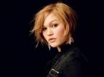 Julia-Stiles-14.JPG