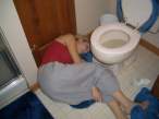girl-toilet01.jpg