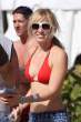 natasha-bedingfield-bikini-01.jpg