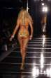 20080625-karolina_kurkova_fat_model_ass_05.jpg