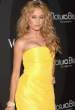 paulina-rubio-yellow-05.jpg