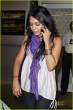 Click to enlarge vanessa-hudgens-jfk-airport-02.jpg
