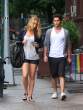 85545_blake_lively__forum.ns4w.org_10_123_1127lo.jpg