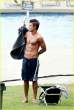 robert-buckley-hot-hawaii-01.jpg
