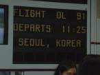 800px-Departure_sign_at_gate_at_airport.jpg