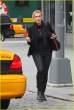 kate-winslet-waves-cab-04.jpg