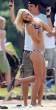 laura_vandervoort_bikini_reef_15_big.jpg