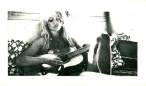 05999_brigitte_bardot_gallery_simone_7_123_139lo.jpg
