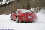 no_traction_snow_stuck_001.jpg