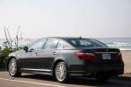 2010ls460sportfd_02.jpg