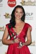 katherine_heigl_award_red_4.jpg