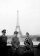 hitler_in_paris.jpg