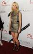 Gwyneth_Paltrow_2nd_Annual_Bent_on_Learning_Benefit_in_NY_April_28_2010_18_122_344lo.jpg