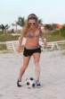 taryn_manning_bikini_pictures_7.jpg
