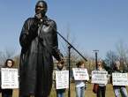 manute19.jpg