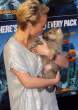 hayden_panettiere_licks_dog.jpg