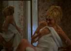 Kim_Cattrall-Sex_And_The_City_S5E07.jpg
