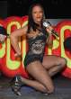 MCFan_for_celeblounge22-12-2010 00-00_08.jpg