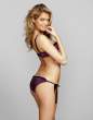 kate-upton-beach-mar-12.jpg