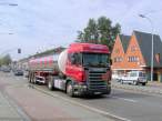 Scania-R-380-Baecker-Rouwet-310806-01.jpg