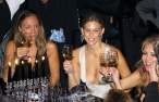 FP_958565_ANG_Amfar_Auction_40_102607.jpg