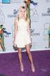 katie_cassidy_super_skinny_legs_10.jpg