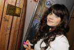 ZooeyDeschanel6.jpg