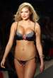 KateUpton_fr_00_5_.jpg