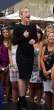 Piper Perabo - Shooting Extra @ The Grove - 280711_013.jpg