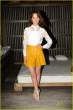 rose-byrne-blows-kiss-03.JPG