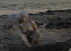 emilia-clarke-naked-and-dirty-in-game-of-thrones-0610-5.jpg