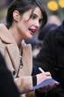 99378_CobieSmuldersLateShowWithDavidLettermanFEB_21_2011HQx2521_123_469lo.jpg