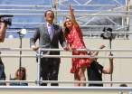 52714_CatDeeleyFilmingtheRoyalWeddingPreviewforCNNAPR_22_2011HQx1010_123_636lo.jpg