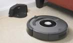 irobot-560-roomba-vacuuming-robot5.jpg