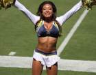 nfl-cheerleaders-cleavage-34.jpg