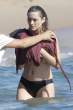 marion-cotillard-topless-rust-and-bones-set-05-830x1245.jpg