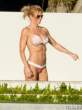torrie-wilson-pink-bikini-a-rod-vacation-04-435x580.jpg