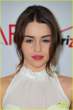 555807438_EmiliaClarkeAFIAwardsinBeverlyHillsMQtag_011312_09_122_106lo.jpg