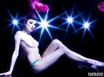 4354_vikki-blows-topless-showgirl-01-580x435.jpg