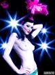 4354_vikki-blows-topless-showgirl-03-432x580.jpg