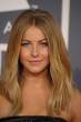 094939805_julianne_hough_02_122_190lo.jpg