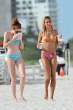 hailey_baldwin_daughter_bikini_4.jpg