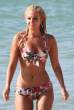 tulisa_contostavlos_bikini_2012_aug_8.jpg