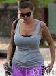 imogen-thomas-in-gray-tank-in-london-09-675x900.jpg