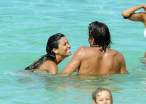 Nargi009_2010-jun29_candid-bikini.jpg