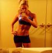 kelly_kelly_g_bikini_5.jpg