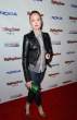 319694631_327601347_KayleeDeferRollingStoneMagazineOfficial7FR1mBaLhGNx_122_386lo.jpg