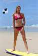 642447812_danielahantuchova_bikini_beach_dec2012_001_122_390lo.jpg