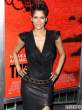 halle-berry-low-cut-top-at-the-call-la-moview-premiere-12-435x580.jpg
